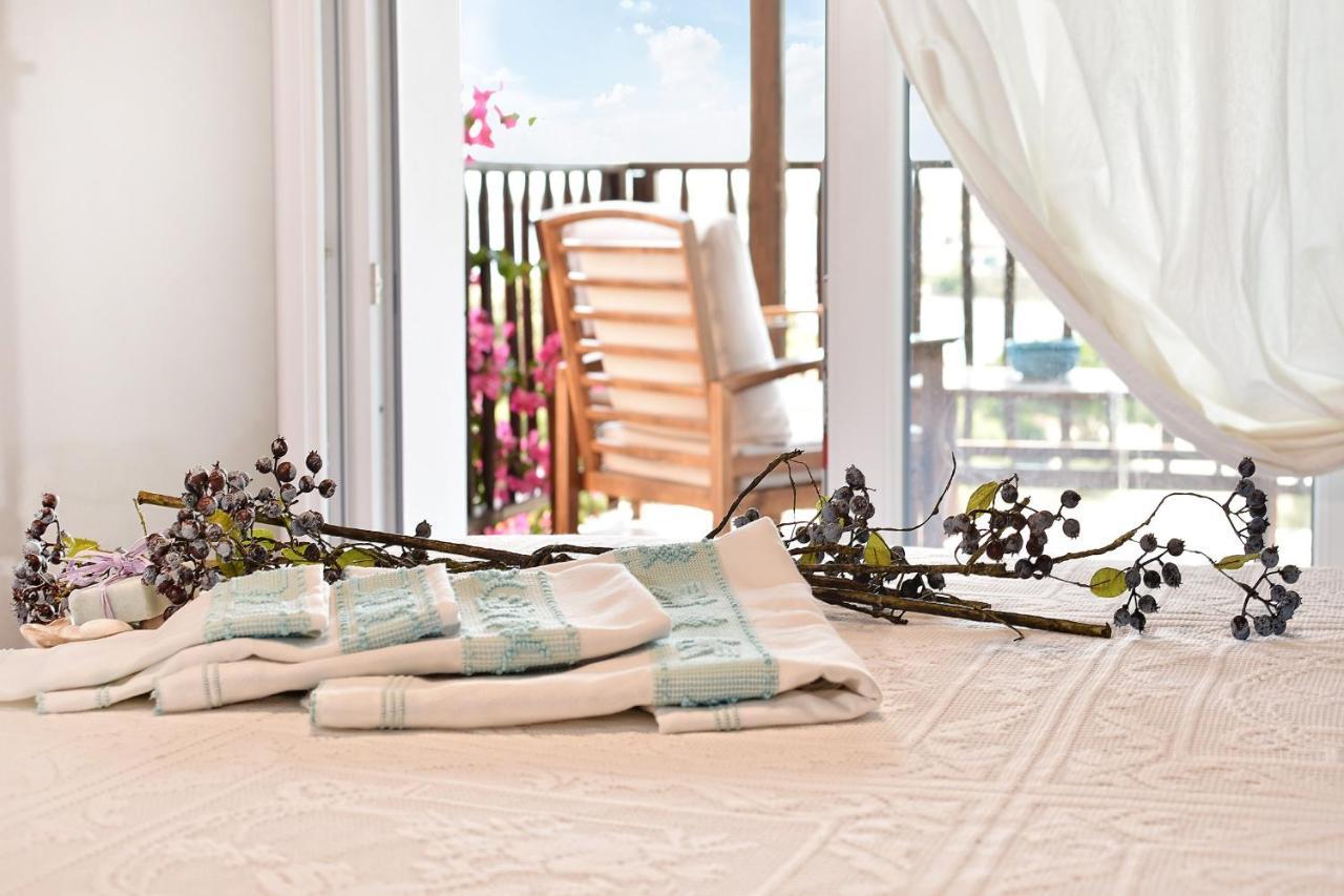 Karamare Hotel Stintino Ngoại thất bức ảnh