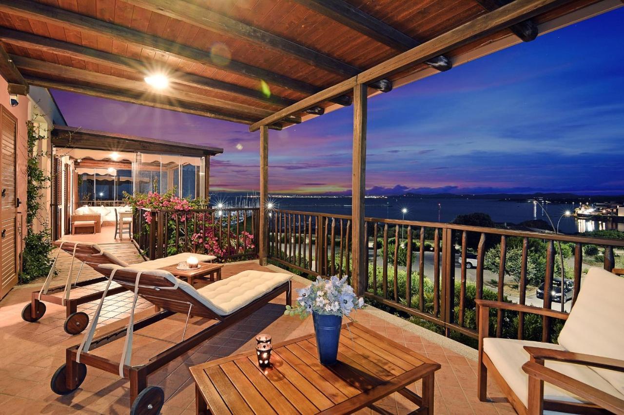 Karamare Hotel Stintino Ngoại thất bức ảnh